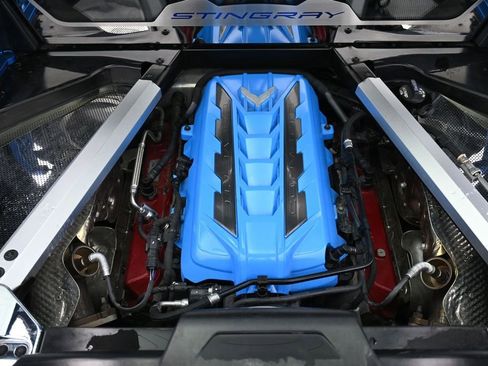 Used 2021 Chevrolet Corvette Stingray Preferred Cpe w/ Z51 Performance Package RWD image 20
