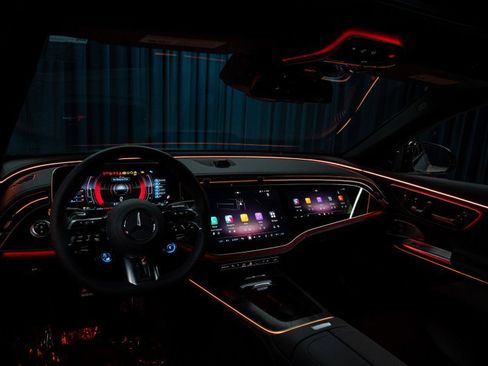 New 2026 Mercedes-Benz E 53 AMG e 4MATIC Sedan image 13