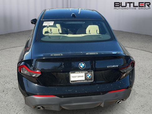 Certified 2024 BMW 230i Coupe w/ Convenience Package image 9