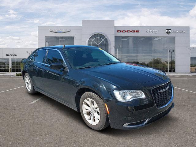 Certified 2019 Chrysler 300 Touring RWD image 16