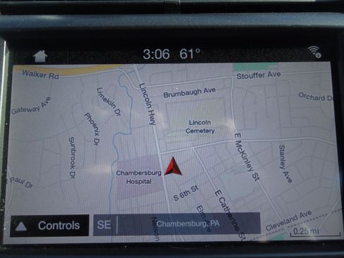 Used 2019 Lincoln Nautilus Reserve image 19