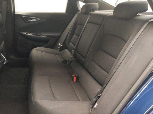 Used 2022 Chevrolet Malibu LT image 18