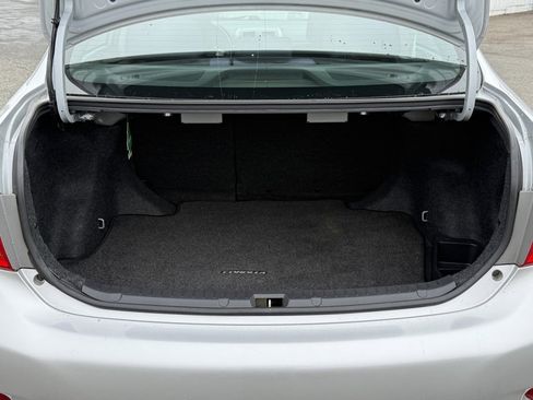 Used 2010 Toyota Corolla S image 15