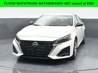 Used 2024 Nissan Altima 2.5 S video 2