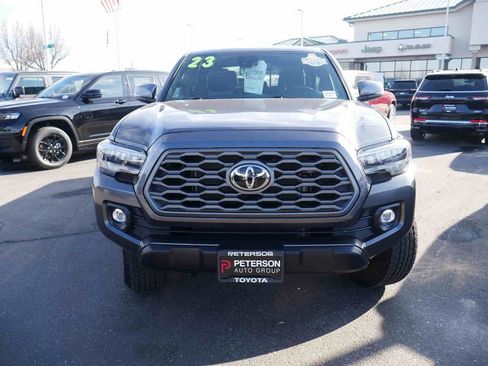 Used 2023 Toyota Tacoma TRD Off-Road image 3