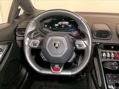 Used 2017 Lamborghini Huracan LP 580-2 RWD image 7