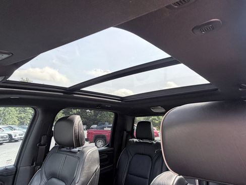 Used 2021 RAM 1500 Limited w/ Night Edition RWD image 9