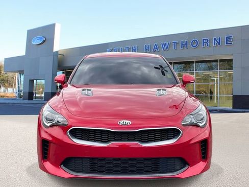 Used 2019 Kia Stinger image 2
