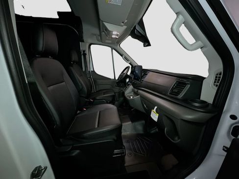 New 2026 Ford Transit 250 148 Medium Roof Extended AWD w/ Load Area Protection Package image 30