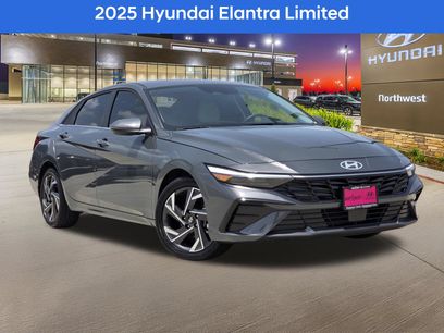 Certified 2025 Hyundai Elantra Limited