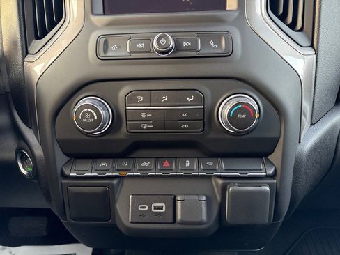 New 2026 Chevrolet Silverado 1500 Custom image 17