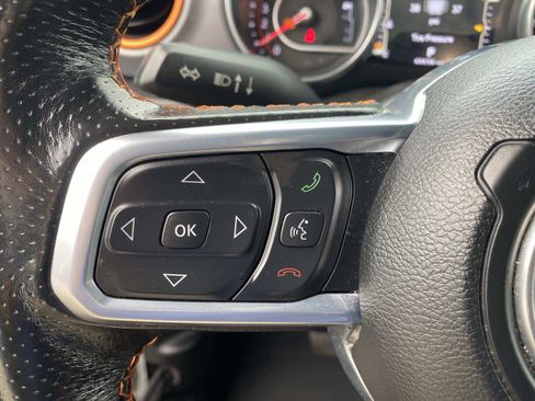 Certified 2021 Jeep Gladiator Mojave image 23