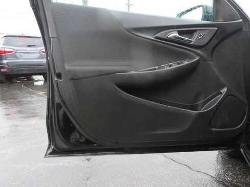 Used 2024 Chevrolet Malibu LT FWD image 34