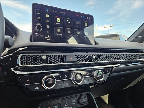 Used 2025 Honda Civic Sport Touring image 16