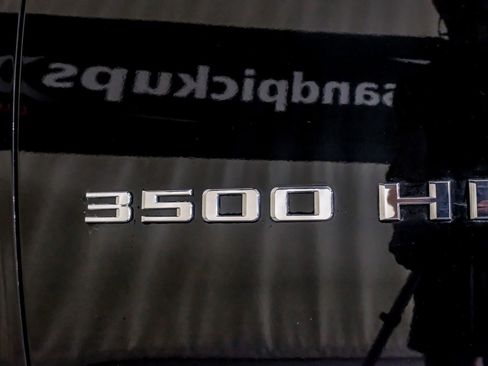 Used 2024 Chevrolet Silverado 3500 LTZ w/ LTZ Convenience Package image 45