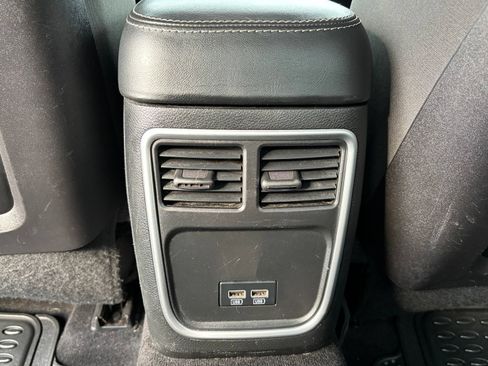 Used 2019 Dodge Charger R/T RWD image 20