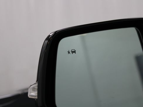 Used 2020 Chevrolet Traverse RS w/ LPO, Floor Liner Package image 14