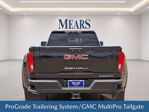 Used 2022 GMC Sierra 3500 Denali AWD/4WD image 5