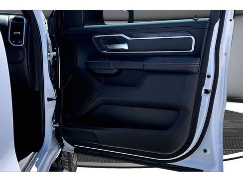 Certified 2023 RAM 1500 Big Horn AWD/4WD image 23