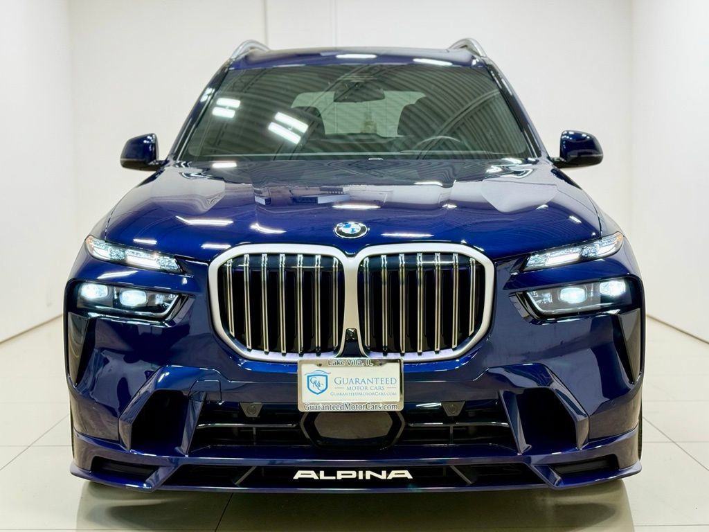 Used 2025 BMW ALPINA XB7 AWD/4WD image 11