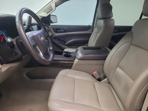 Used 2020 Chevrolet Tahoe LT w/ Luxury Package image 17