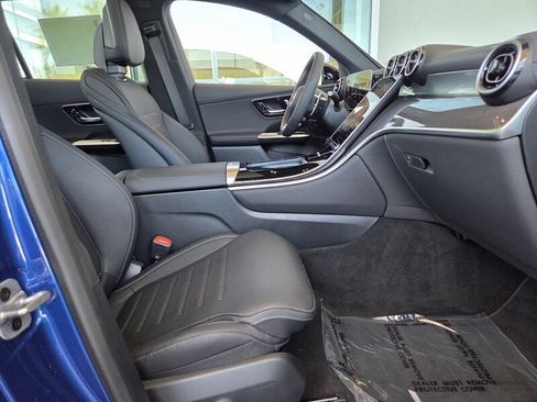 Used 2026 Mercedes-Benz GLC 43 AMG 4MATIC image 19