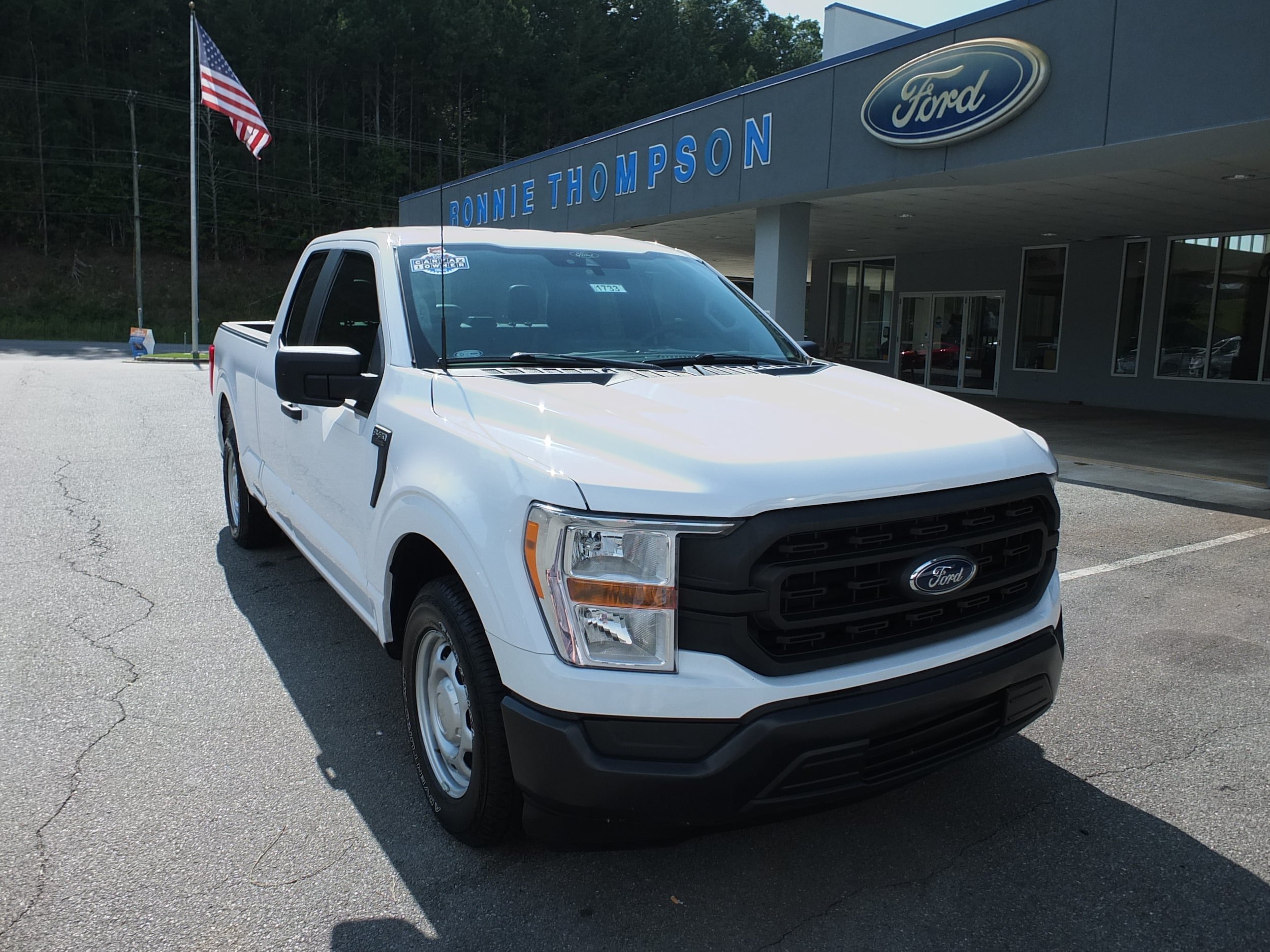 Used 2021 Ford F150 XL w/ Equipment Group 101A High RWD image 1