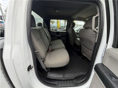 Used 2018 Ford F150 XLT RWD image 23