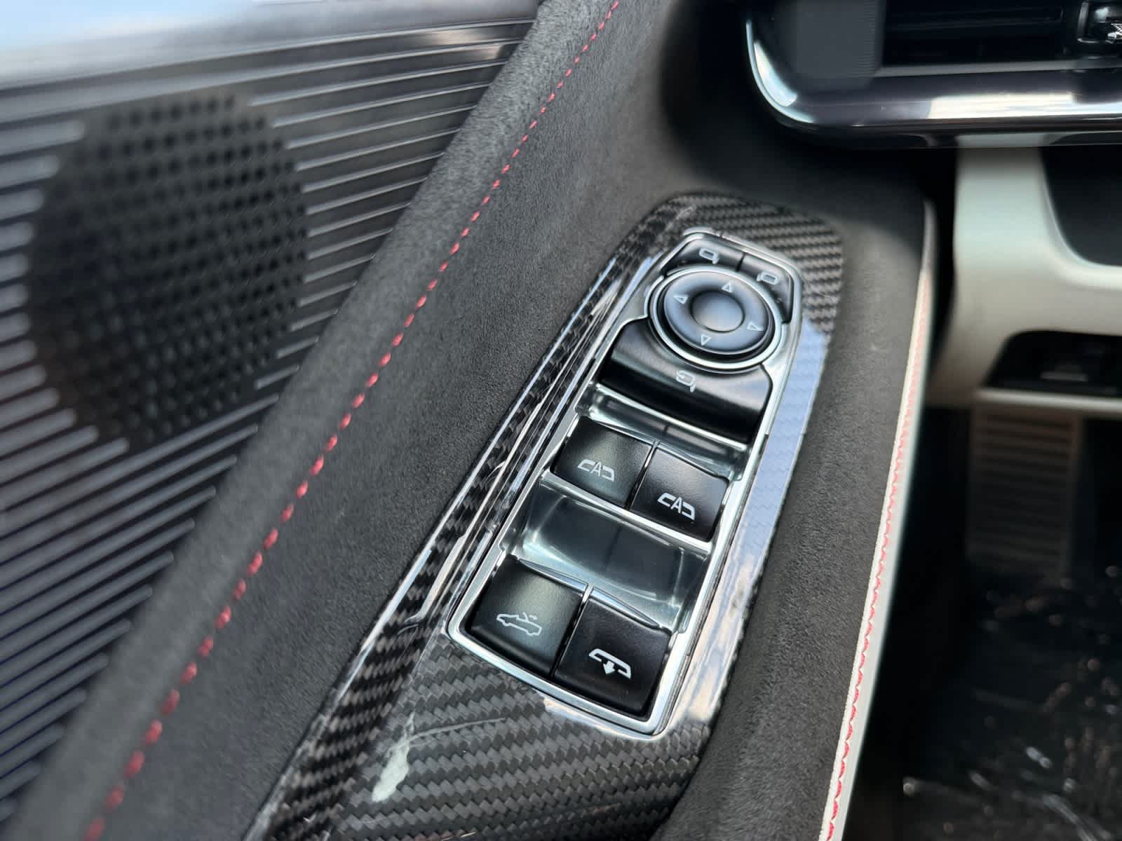 Used 2023 Chevrolet Corvette Stingray Premium Conv w/ Z51 Performance Package RWD image 25