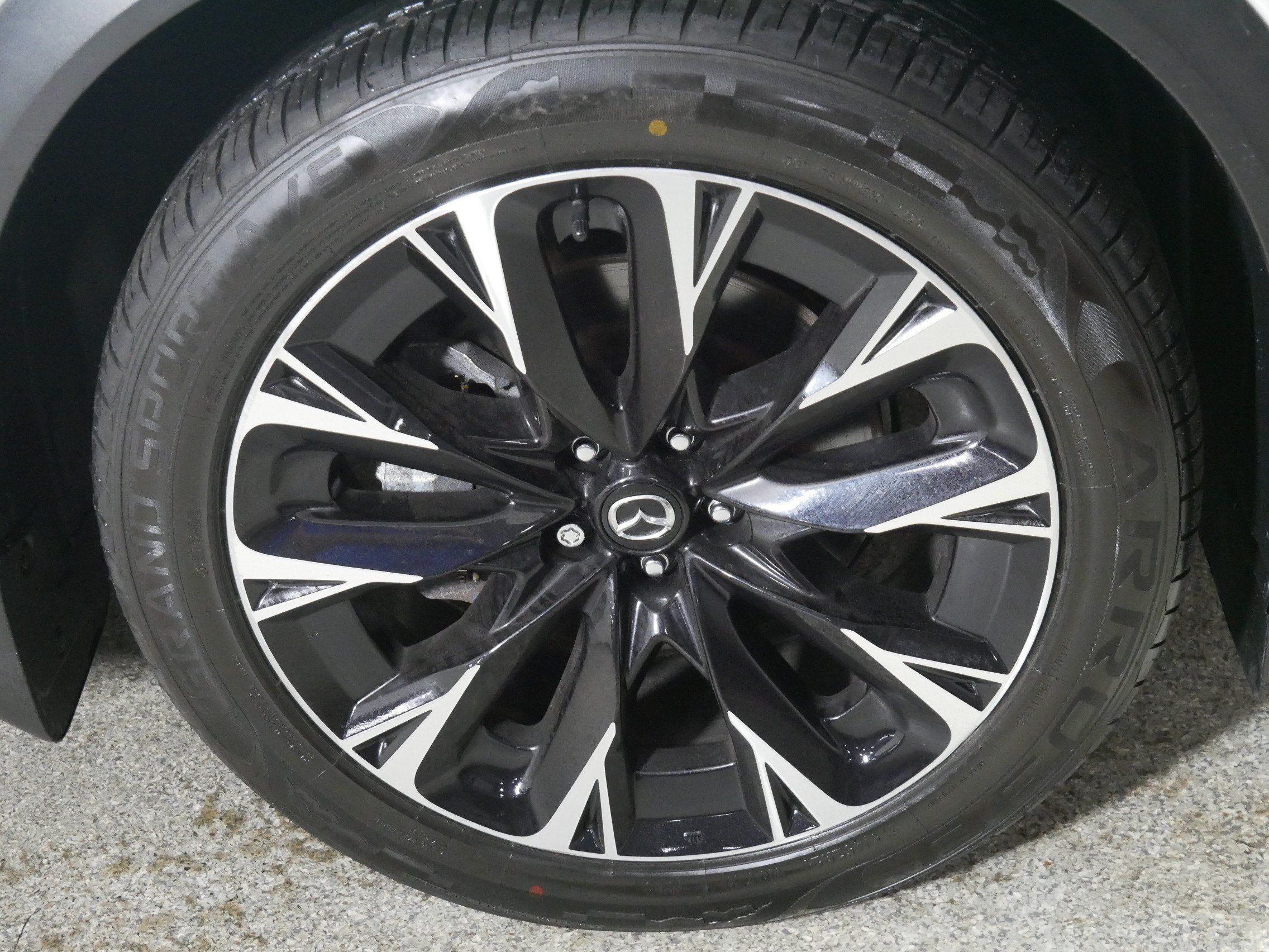 Used 2024 MAZDA CX-90 Plug-In Hybrid w/ Premium Pkg AWD/4WD image 15