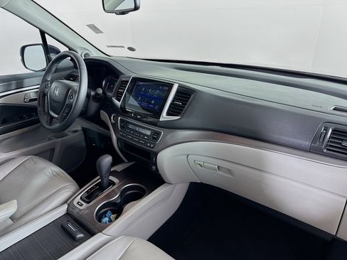 Used 2017 Honda Pilot EX-L image 37