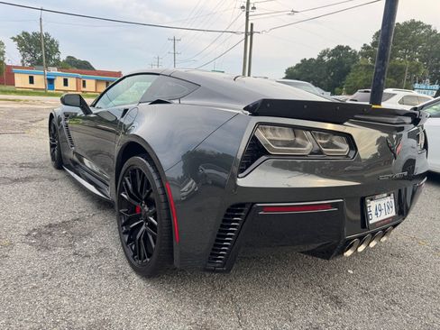 Used 2019 Chevrolet Corvette Z06 RWD image 10