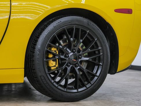 Used 2012 Chevrolet Corvette Coupe w/ 3LT Preferred Equipment Group image 50