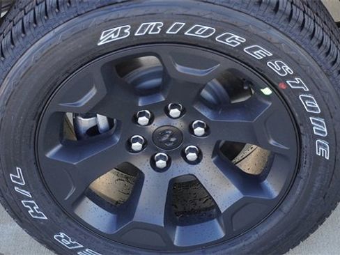 New 2026 RAM 1500 4x4 Crew Cab image 11