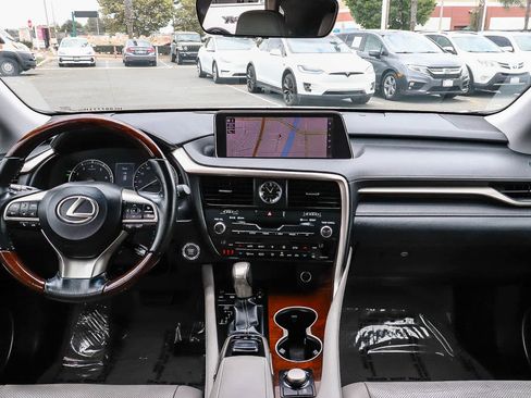 Used 2017 Lexus RX 350 FWD w/ Premium Package image 17