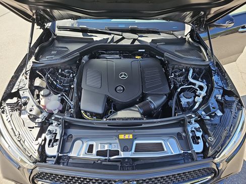 New 2026 Mercedes-Benz GLC 300 image 32