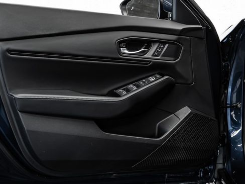 Used 2023 Honda Accord Touring image 17