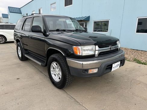 Used 2001 Toyota 4Runner SR5 image 1