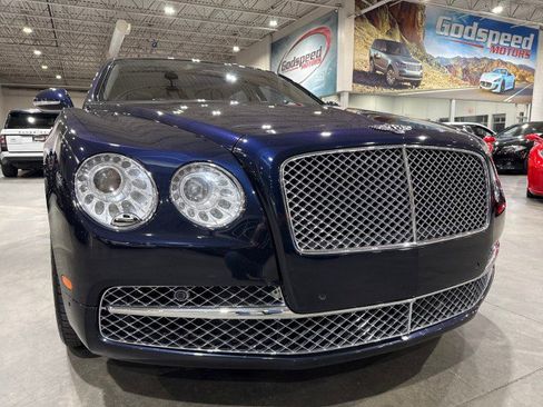 Used 2015 Bentley Flying Spur W12 image 28