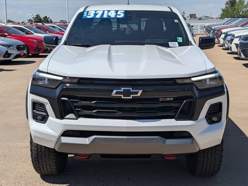 Used 2023 Chevrolet Colorado Z71 w/ Z71 Convenience Package 2 AWD/4WD image 10