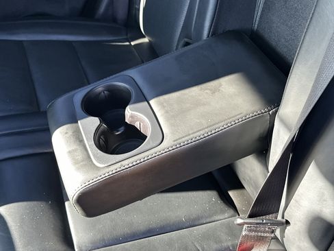 Used 2019 Jeep Grand Cherokee Limited w/ Luxury Group II image 14