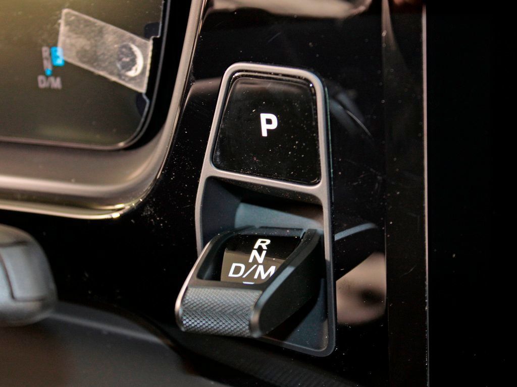Certified 2026 Porsche Cayenne E-Hybrid AWD/4WD image 27