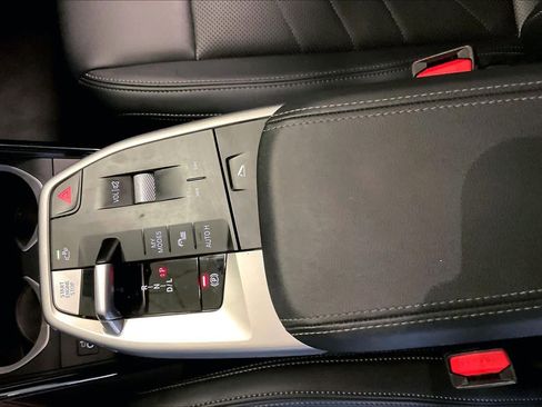 Certified 2025 BMW X1 xDrive28i w/ Convenience Package image 16