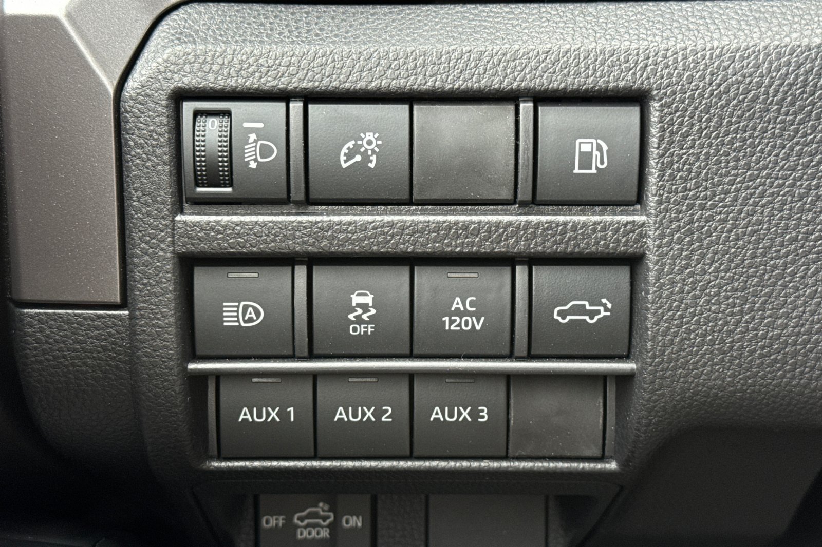 New 2026 Toyota Tacoma TRD Off-Road w/ TRD Off Road Premium Package AWD/4WD image 30