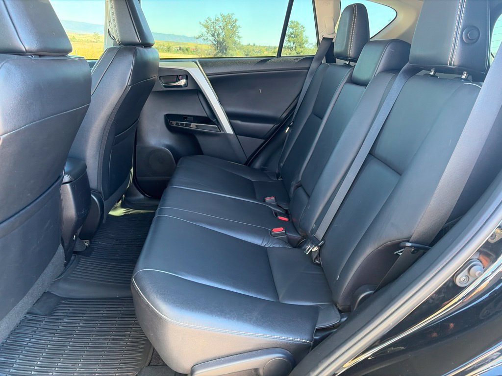 Used 2016 Toyota RAV4 Limited AWD/4WD image 12