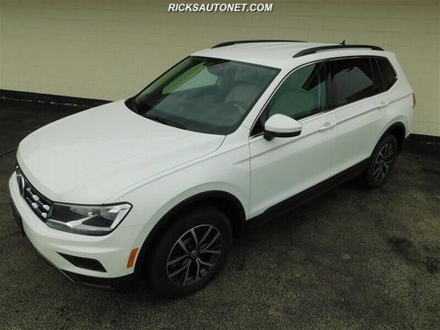 Used 2019 Volkswagen Tiguan SEL image 2