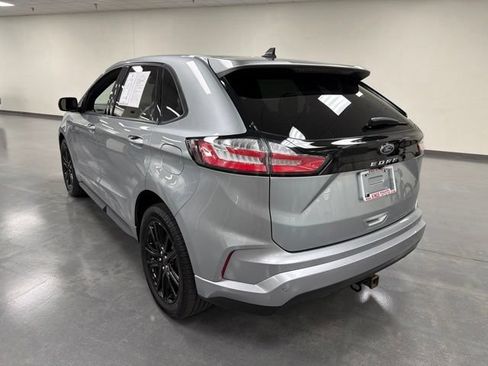 Used 2022 Ford Edge ST-Line w/ Class II Trailer Tow Package AWD/4WD image 5