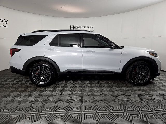 Used 2026 Ford Explorer ST-Line w/ ST-Line Street Pack RWD image 5
