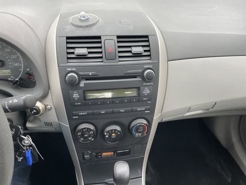 Used 2010 Toyota Corolla LE w/ All Weather Guard Pkg image 18