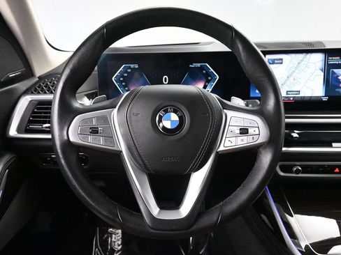 Used 2023 BMW X7 xDrive40i w/ Premium Package AWD/4WD image 26